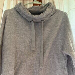 🖤 Maurice’s Gray Cowl Neck Sweater (XL) 🖤